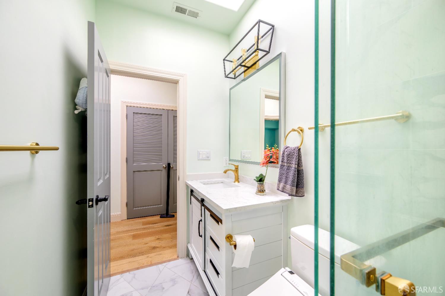 Detail Gallery Image 42 of 63 For 79 Karen Ct, San Francisco,  CA 94134 - 4 Beds | 3 Baths