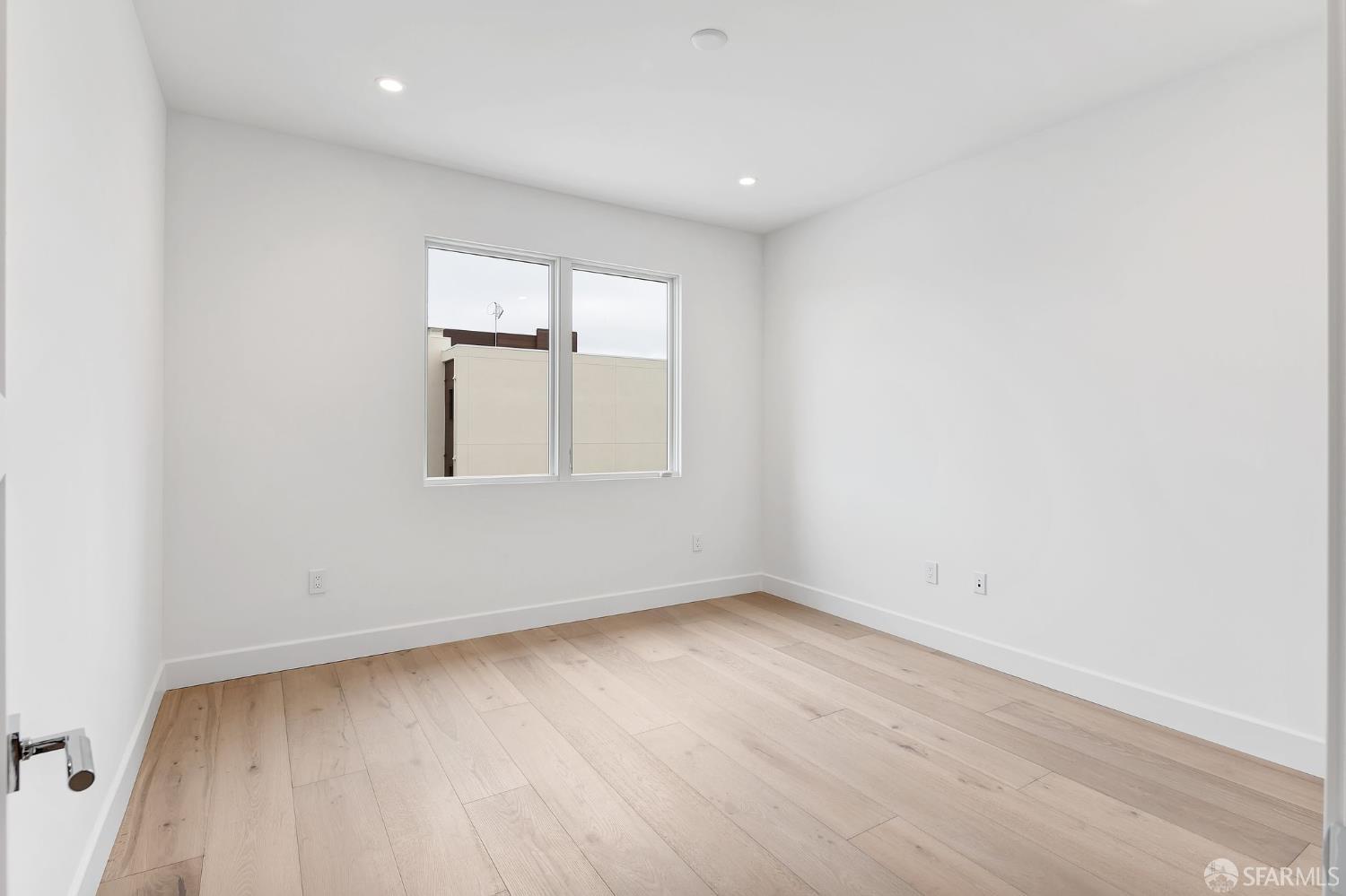 Detail Gallery Image 11 of 11 For 425 First St #23,  Los Altos,  CA 94022 - 1 Beds | 1/1 Baths