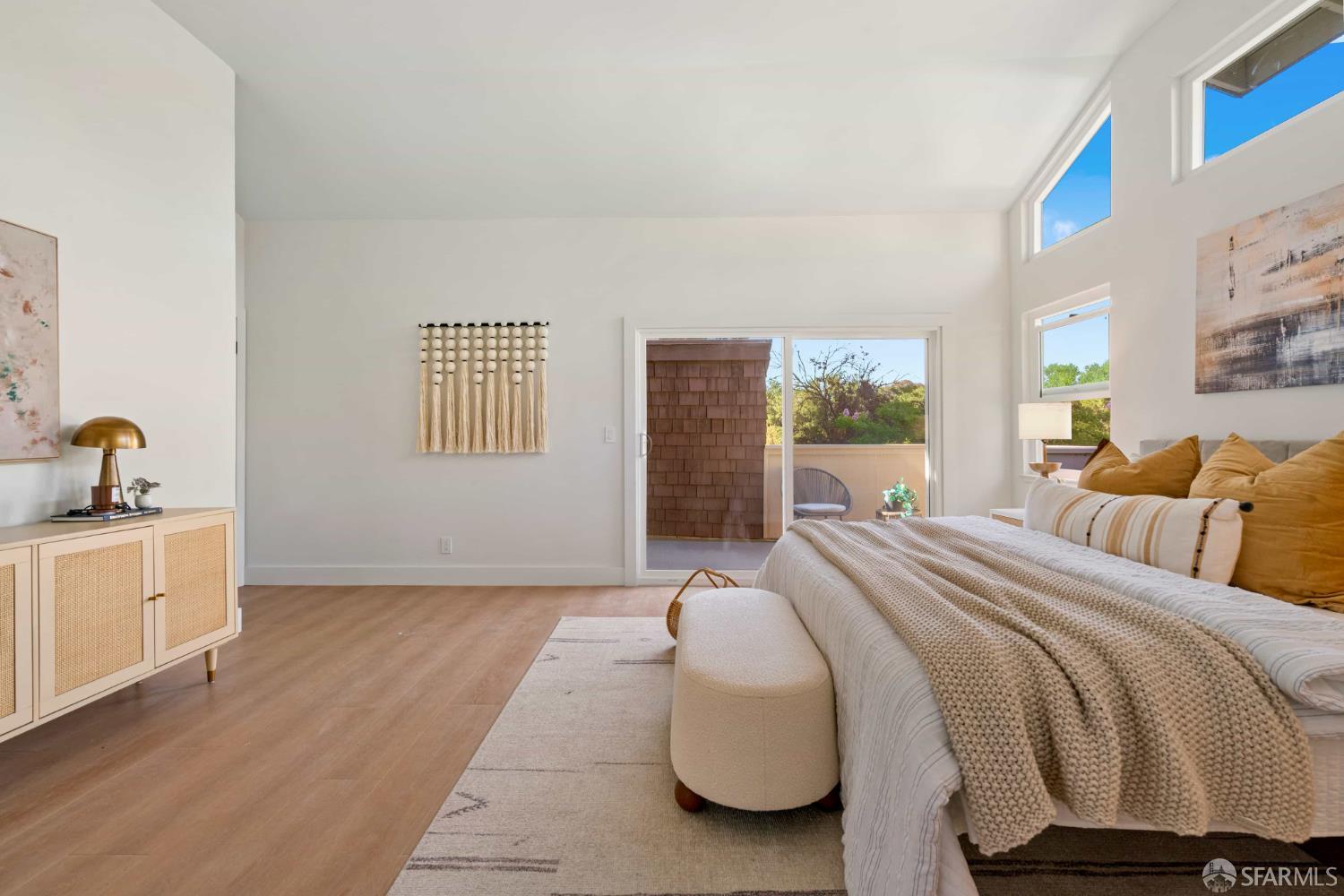Detail Gallery Image 23 of 46 For 1945 Las Encinas Ct, Los Gatos,  CA 95032 - 3 Beds | 2/1 Baths