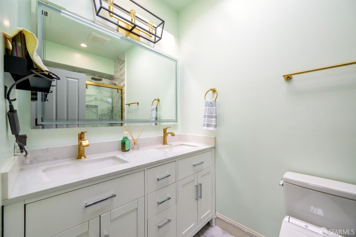 Detail Gallery Image 29 of 63 For 79 Karen Ct, San Francisco,  CA 94134 - 4 Beds | 3 Baths