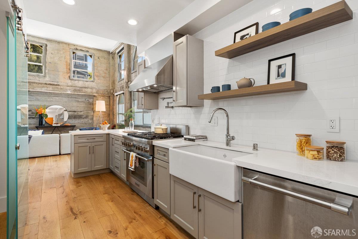 Detail Gallery Image 4 of 25 For 1 Rausch St a,  San Francisco,  CA 94103 - 1 Beds | 2 Baths