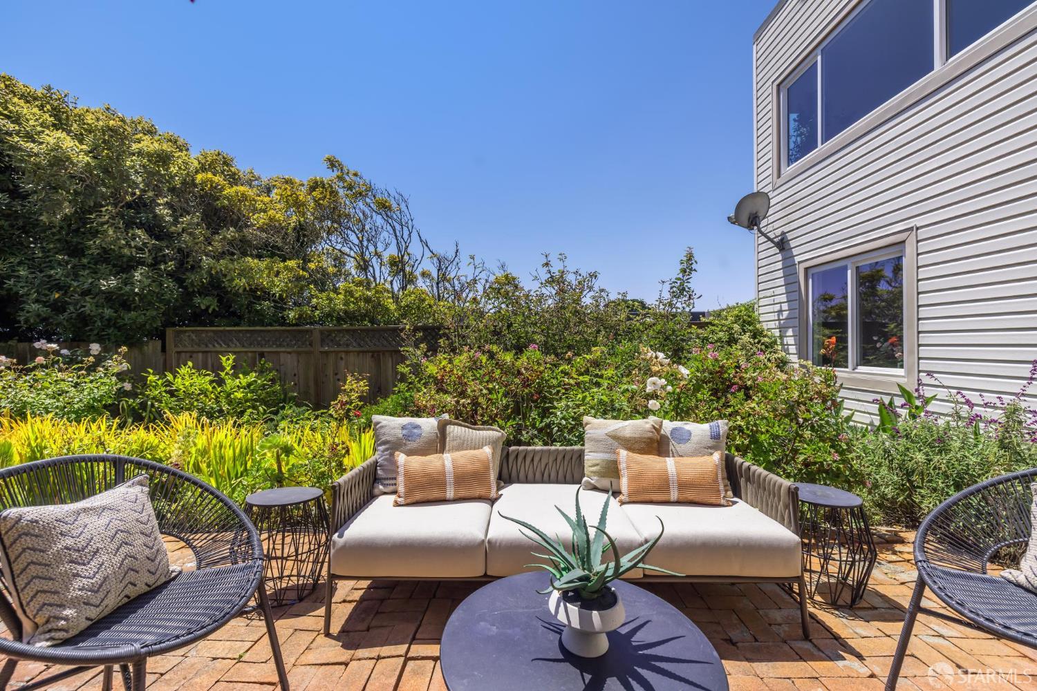Detail Gallery Image 28 of 41 For 620 Detroit St, San Francisco,  CA 94131 - 2 Beds | 2 Baths