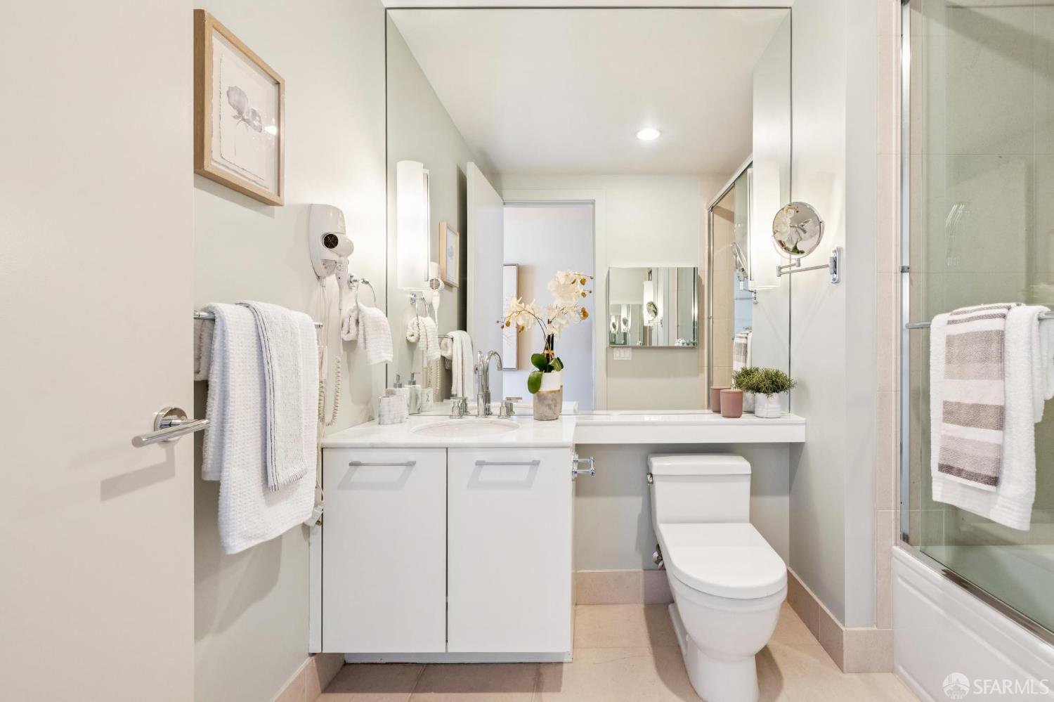 Detail Gallery Image 52 of 80 For 301 Mission St 56d,  San Francisco,  CA 94105 - 2 Beds | 3 Baths