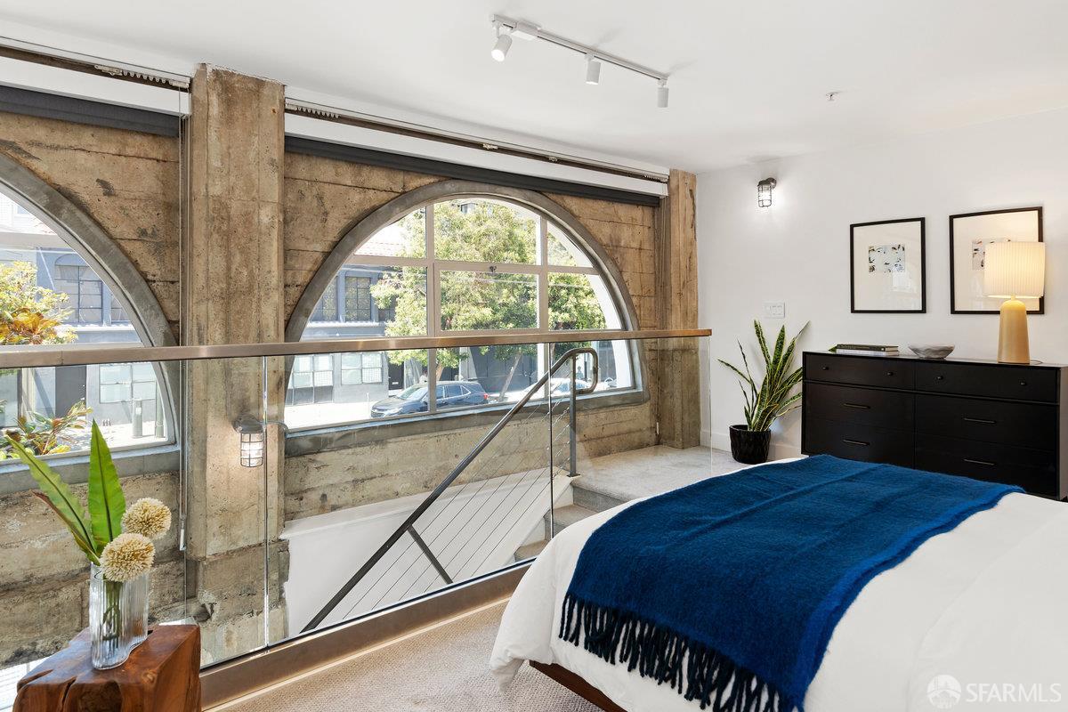 Detail Gallery Image 7 of 25 For 1 Rausch St a,  San Francisco,  CA 94103 - 1 Beds | 2 Baths
