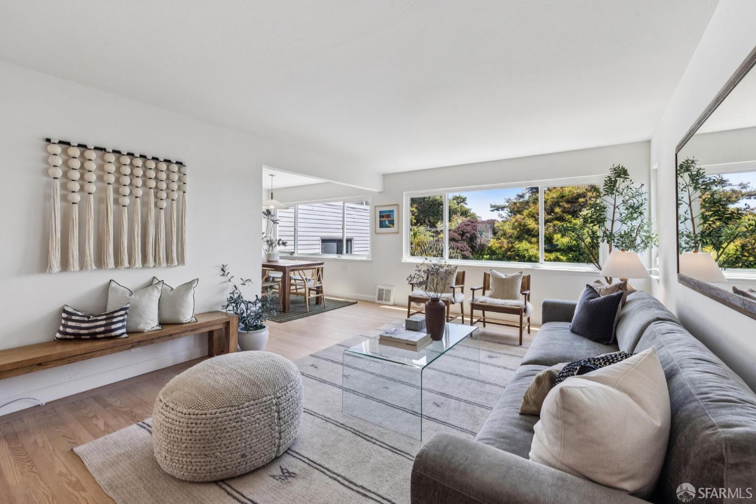 Detail Gallery Image 2 of 41 For 620 Detroit St, San Francisco,  CA 94131 - 2 Beds | 2 Baths