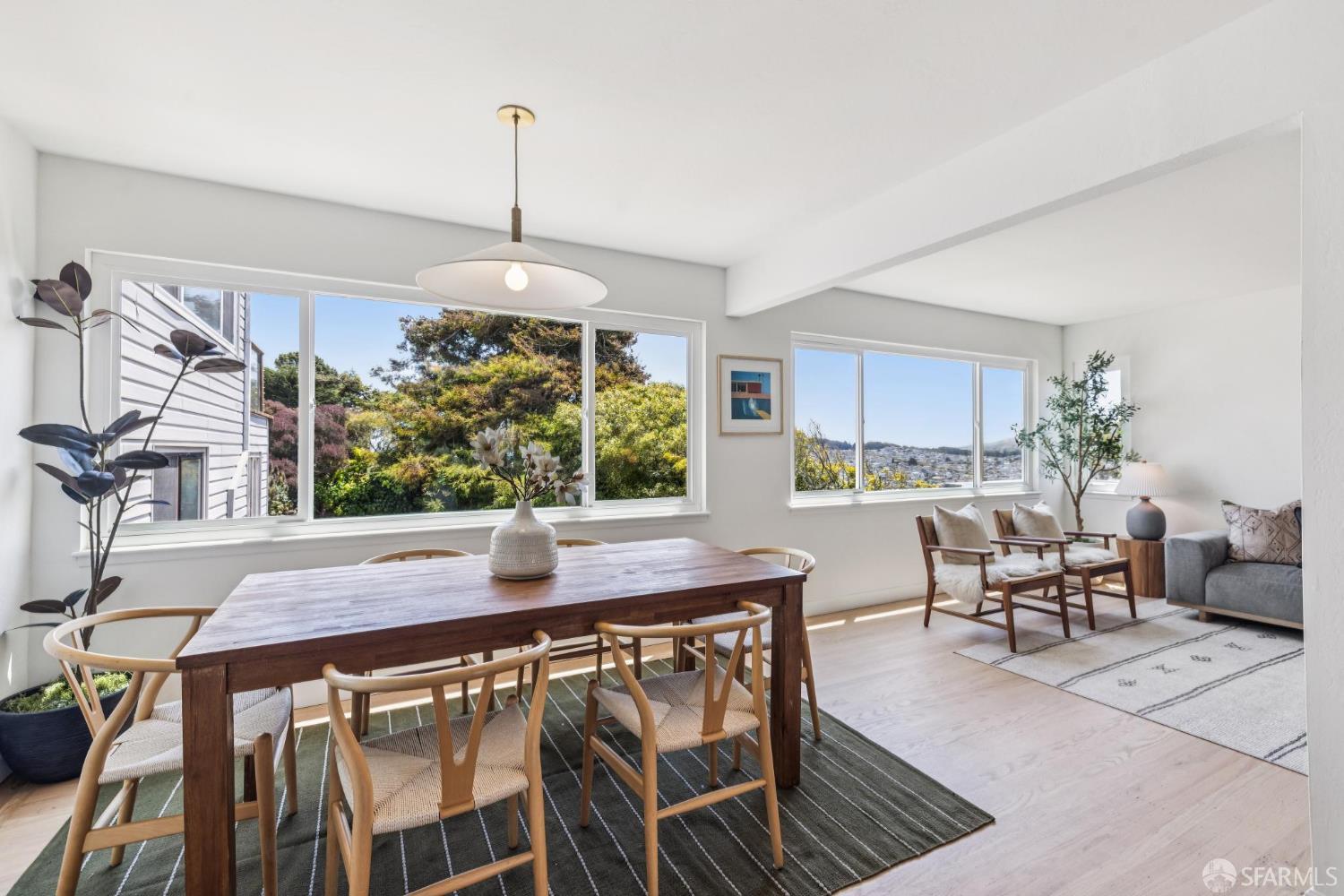 Detail Gallery Image 8 of 41 For 620 Detroit St, San Francisco,  CA 94131 - 2 Beds | 2 Baths