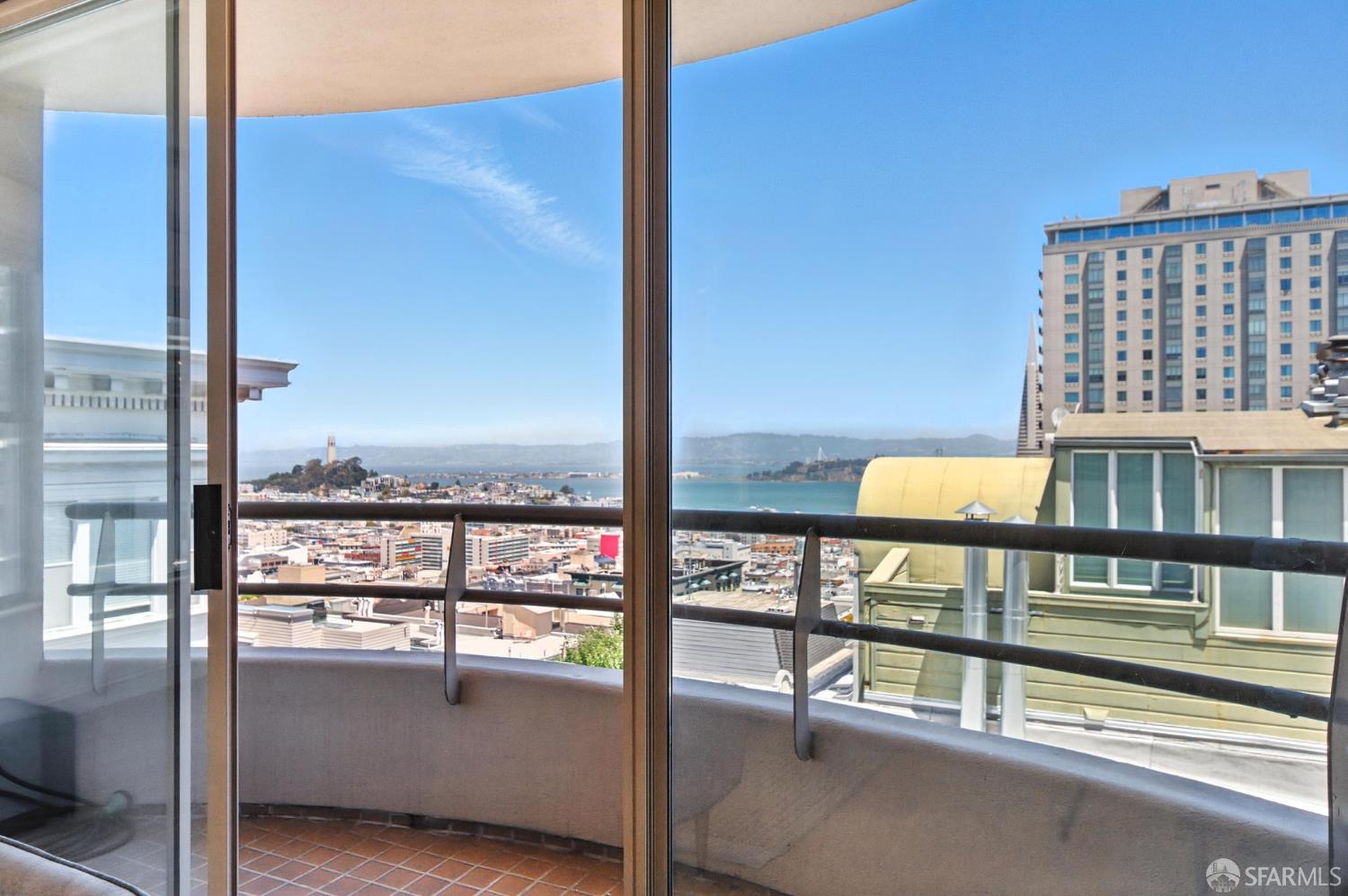 Detail Gallery Image 29 of 53 For 1220 Jones St #401,  San Francisco,  CA 94109 - 2 Beds | 2 Baths