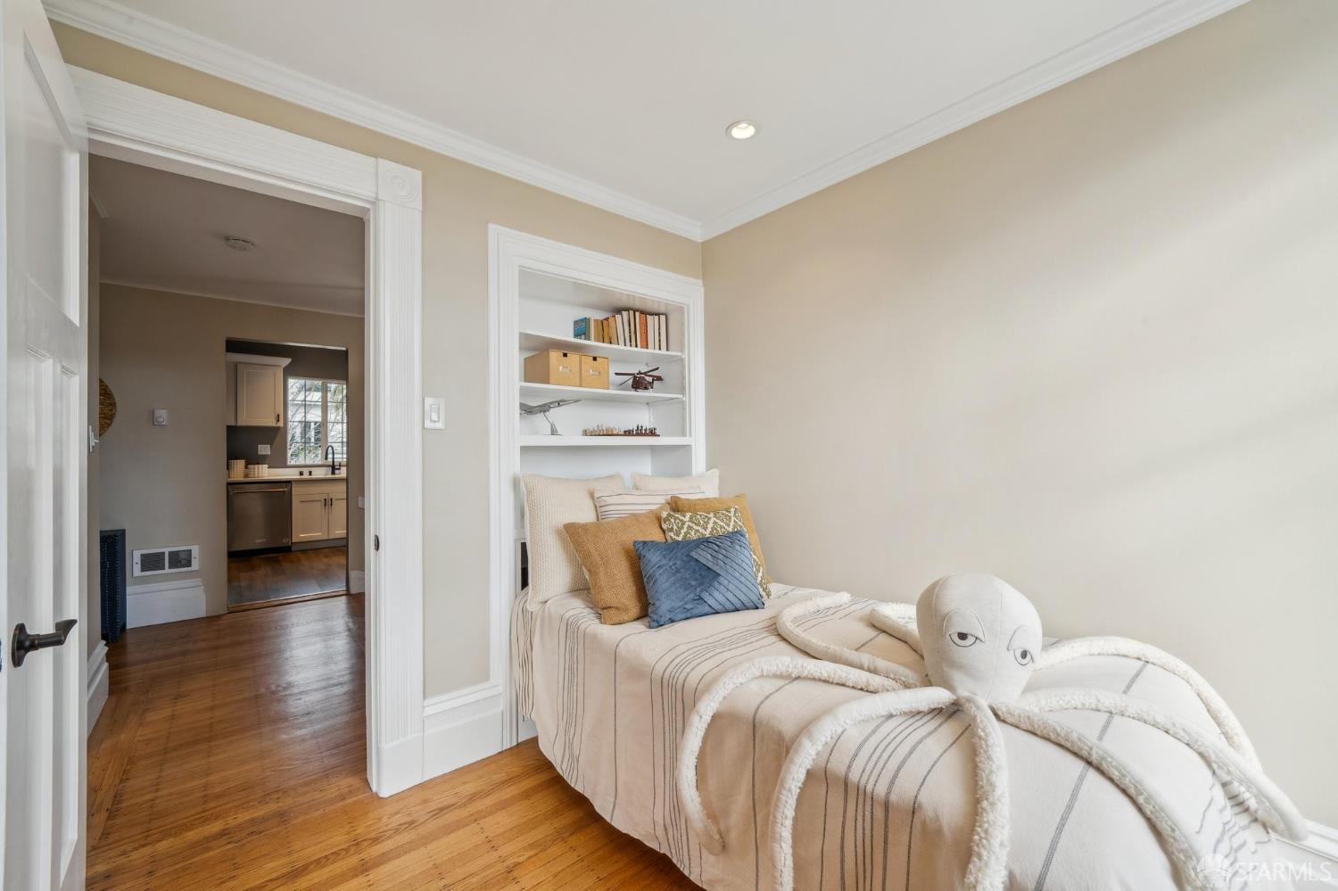 Detail Gallery Image 41 of 96 For 3836 Cesar Chavez St, San Francisco,  CA 94131 - – Beds | – Baths