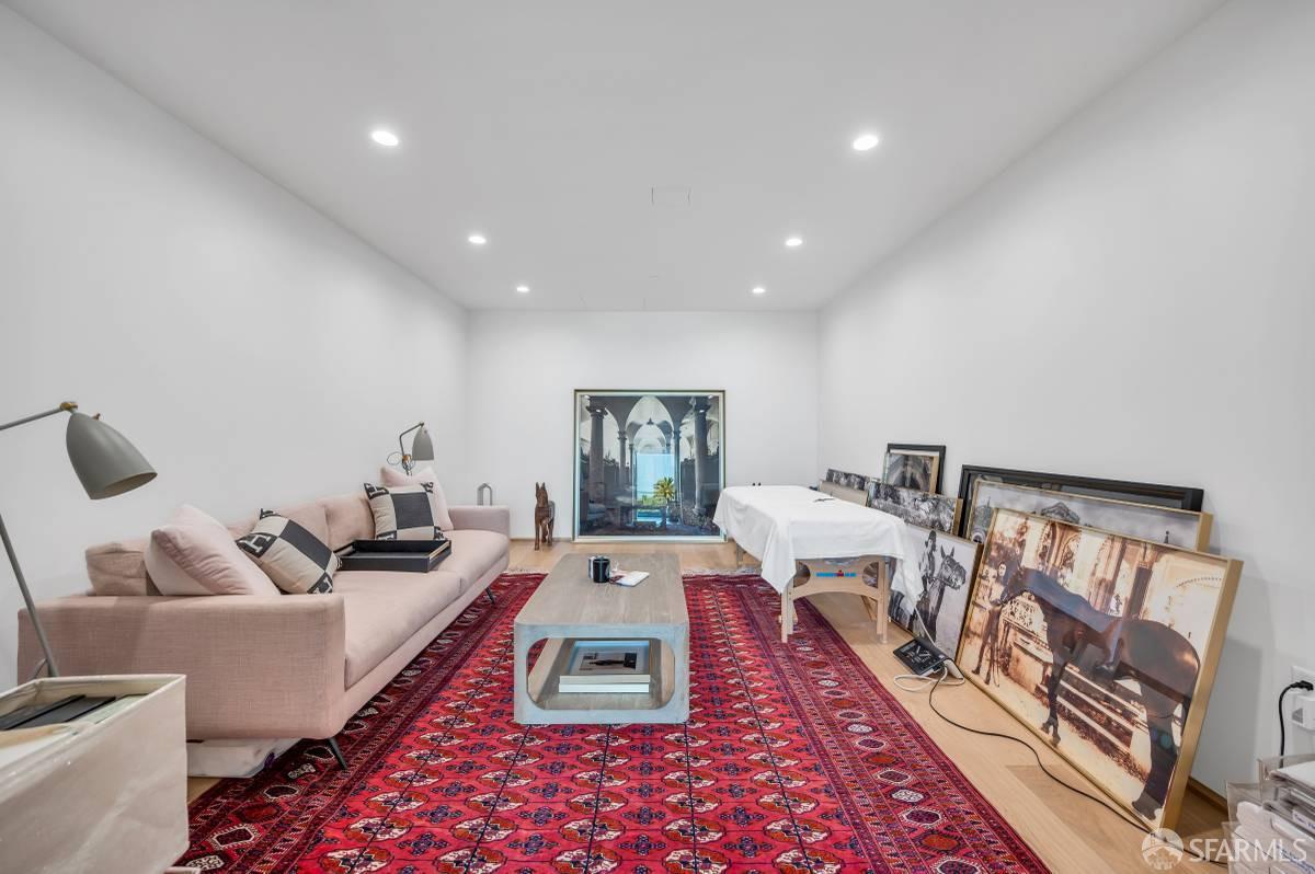 Detail Gallery Image 3 of 24 For 1 Steuart Ln #204,  San Francisco,  CA 94105 - 3 Beds | 2 Baths