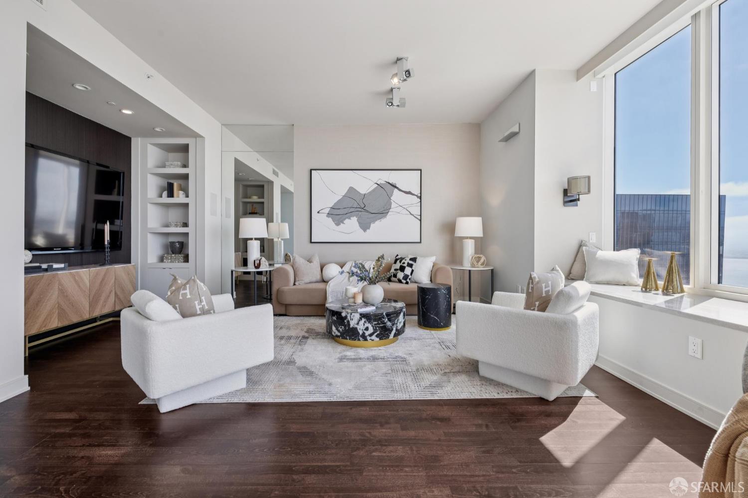 Detail Gallery Image 3 of 80 For 301 Mission St 56d,  San Francisco,  CA 94105 - 2 Beds | 3 Baths