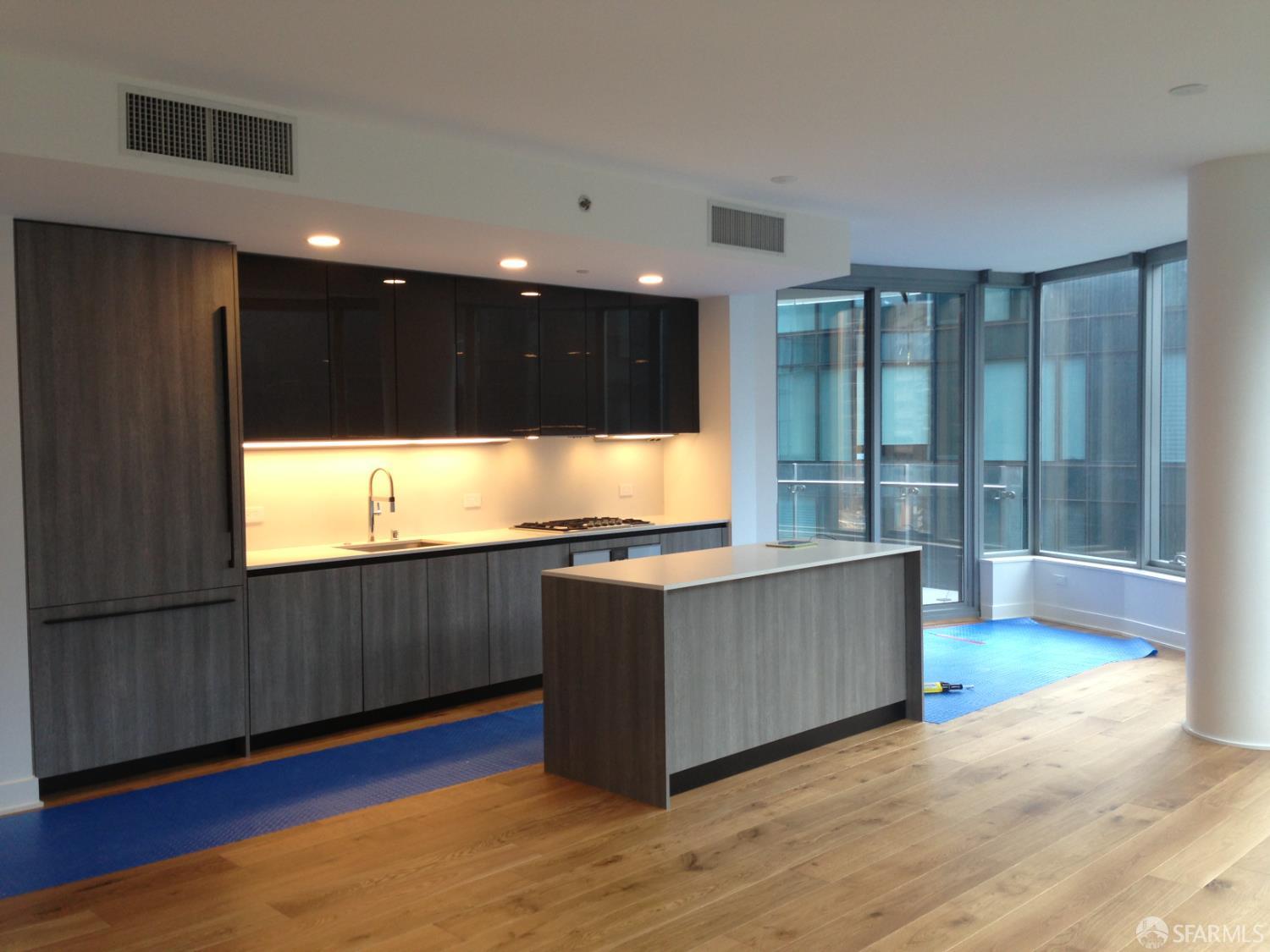 338 Main Street # 7G