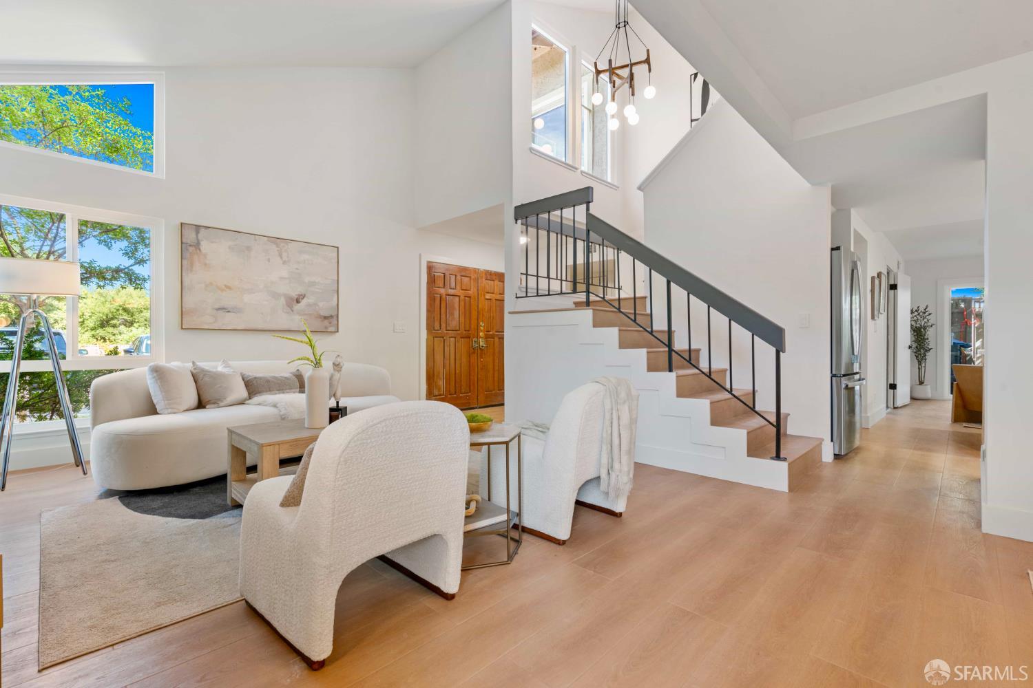 Detail Gallery Image 8 of 46 For 1945 Las Encinas Ct, Los Gatos,  CA 95032 - 3 Beds | 2/1 Baths