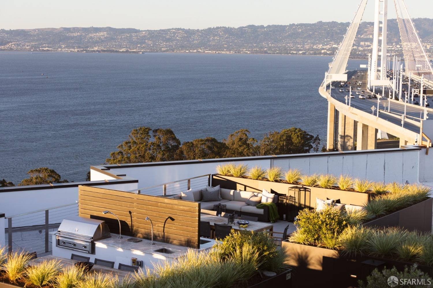 Detail Gallery Image 17 of 43 For 1 Bristol Ct #217,  San Francisco,  CA 94130 - 1 Beds | 1 Baths