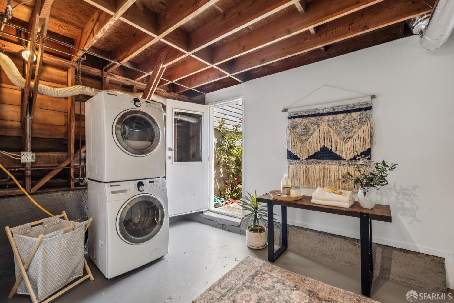 Detail Gallery Image 35 of 41 For 620 Detroit St, San Francisco,  CA 94131 - 2 Beds | 2 Baths