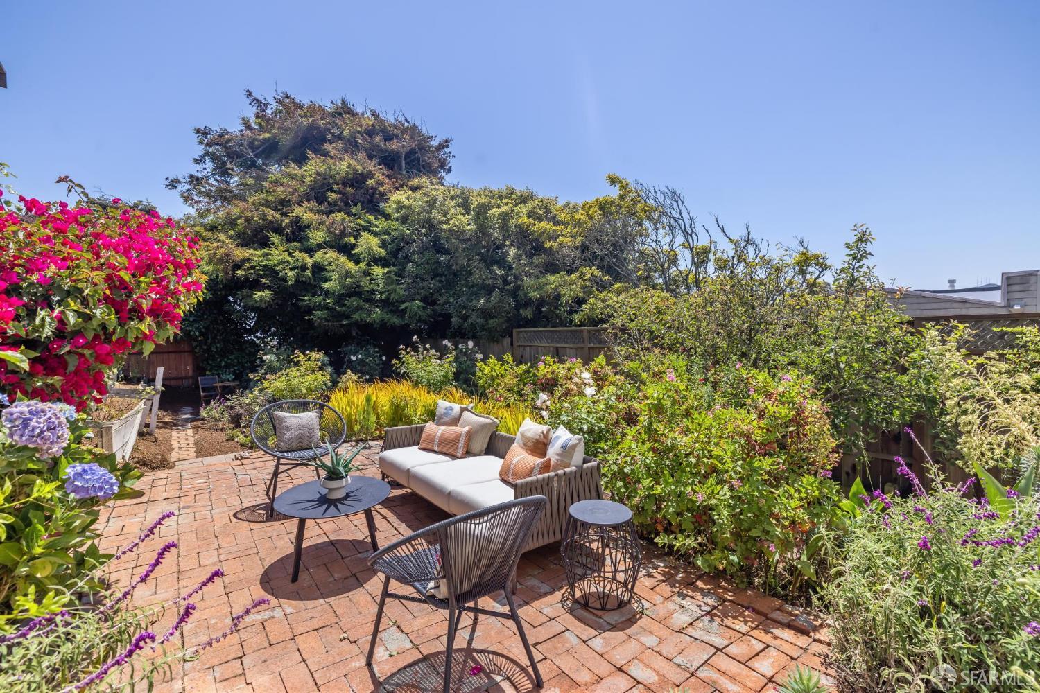 Detail Gallery Image 27 of 41 For 620 Detroit St, San Francisco,  CA 94131 - 2 Beds | 2 Baths