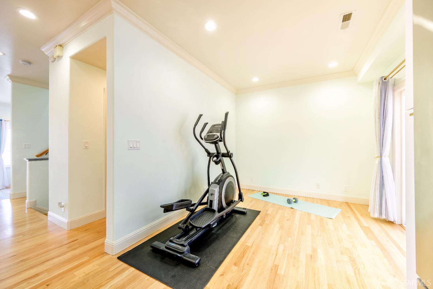 Detail Gallery Image 52 of 63 For 79 Karen Ct, San Francisco,  CA 94134 - 4 Beds | 3 Baths