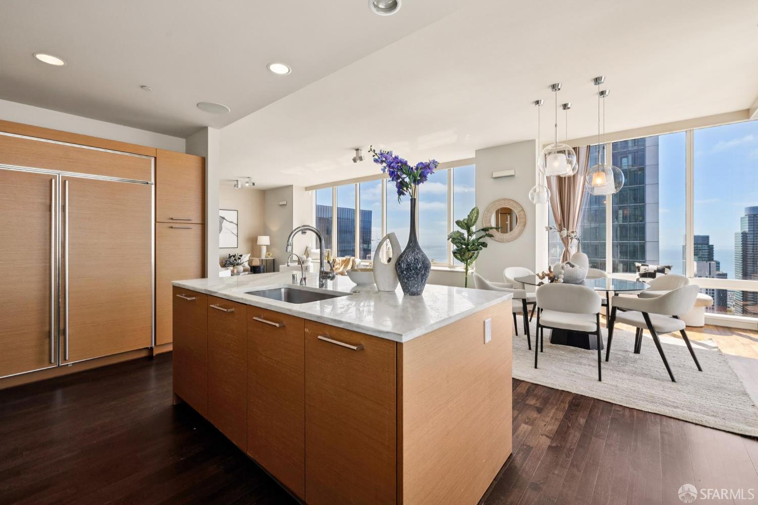 Detail Gallery Image 19 of 80 For 301 Mission St 56d,  San Francisco,  CA 94105 - 2 Beds | 3 Baths