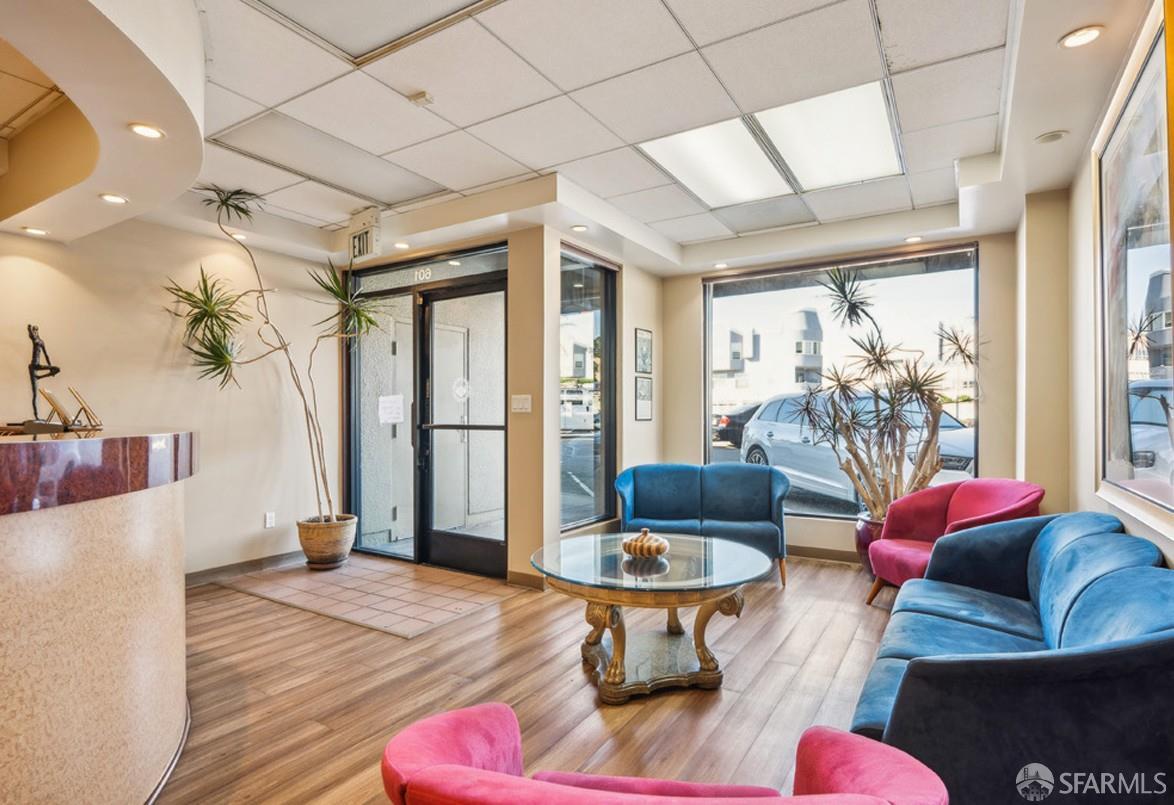 Detail Gallery Image 5 of 5 For 601 Portola Dr, San Francisco,  CA 94127 - – Beds | – Baths