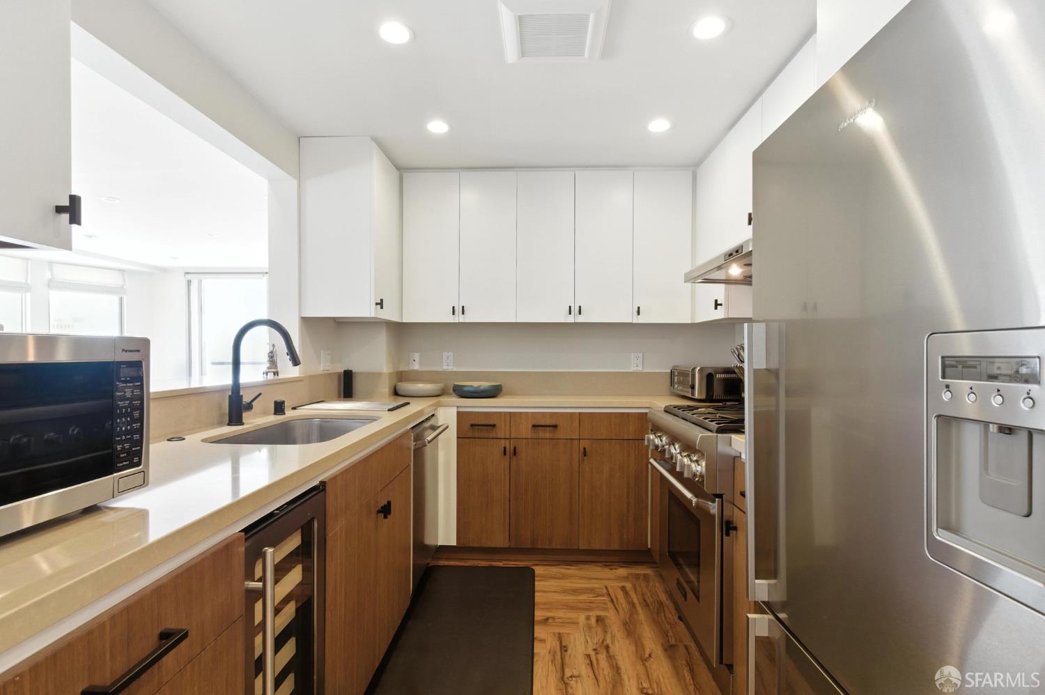 Detail Gallery Image 41 of 53 For 1220 Jones St #401,  San Francisco,  CA 94109 - 2 Beds | 2 Baths