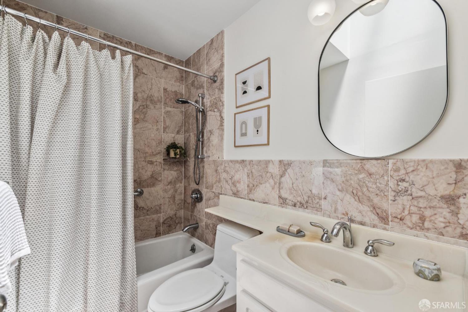 Detail Gallery Image 24 of 41 For 620 Detroit St, San Francisco,  CA 94131 - 2 Beds | 2 Baths