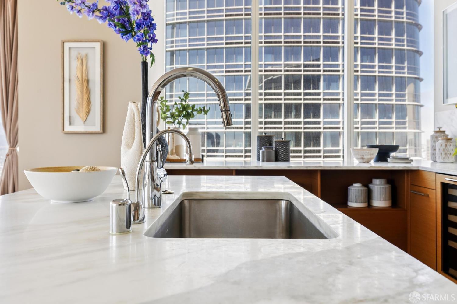 Detail Gallery Image 21 of 80 For 301 Mission St 56d,  San Francisco,  CA 94105 - 2 Beds | 3 Baths
