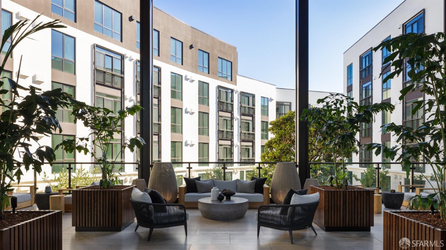 Detail Gallery Image 14 of 43 For 1 Bristol Ct #217,  San Francisco,  CA 94130 - 1 Beds | 1 Baths