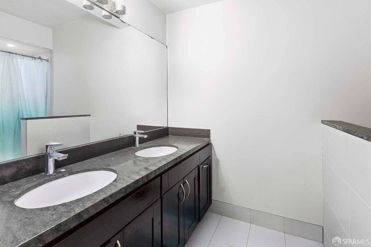Detail Gallery Image 9 of 16 For 2040 Broadway St #102,  San Francisco,  CA 94115 - 2 Beds | 2 Baths