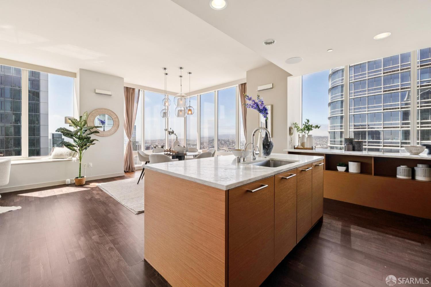 Detail Gallery Image 20 of 80 For 301 Mission St 56d,  San Francisco,  CA 94105 - 2 Beds | 3 Baths