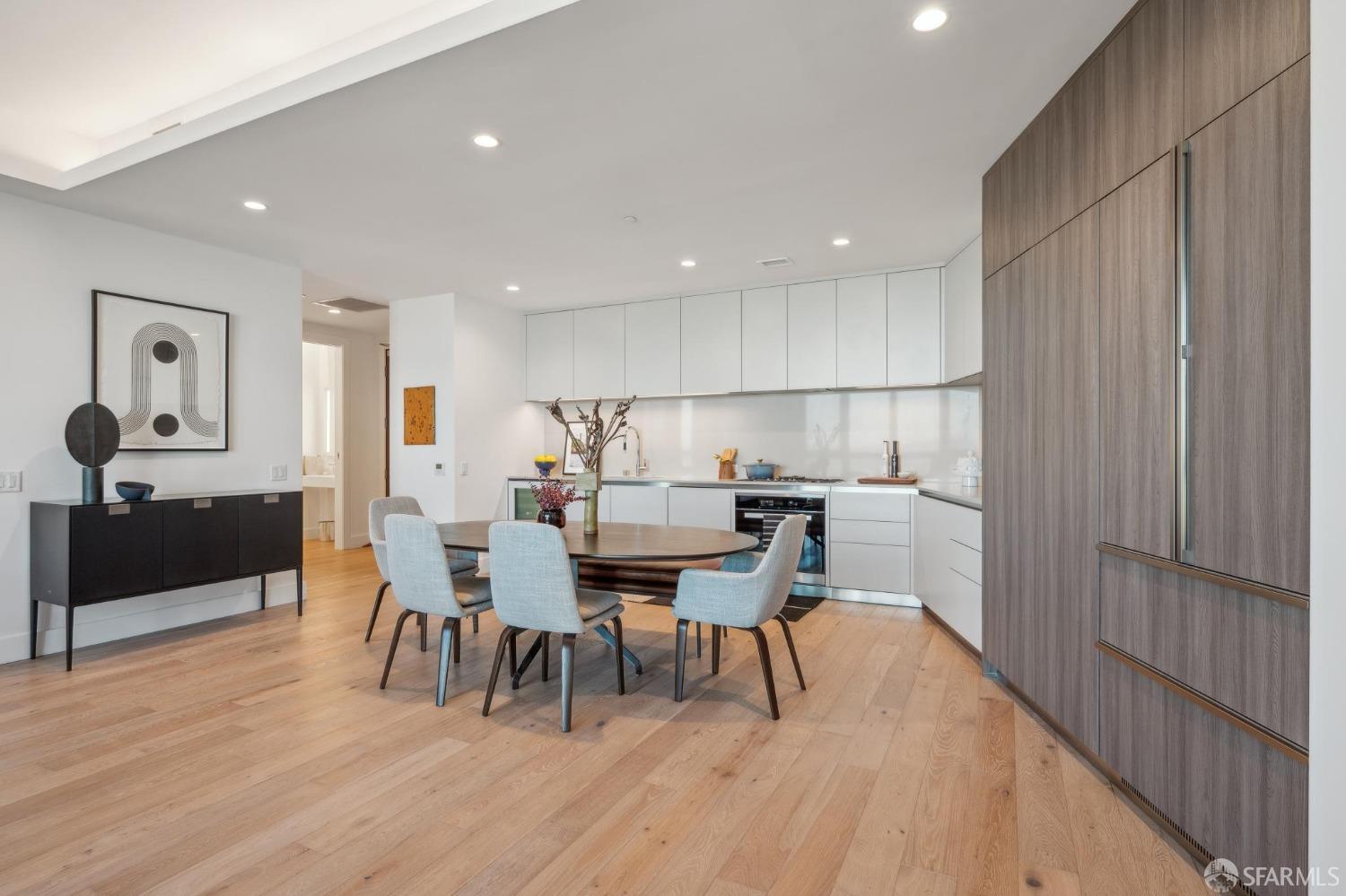 Detail Gallery Image 6 of 60 For 1 Bristol Ct #208,  San Francisco,  CA 94130 - 2 Beds | 2/1 Baths