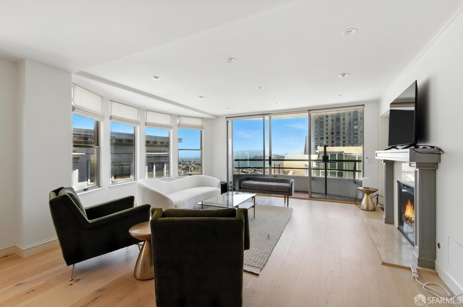 Detail Gallery Image 15 of 53 For 1220 Jones St #401,  San Francisco,  CA 94109 - 2 Beds | 2 Baths
