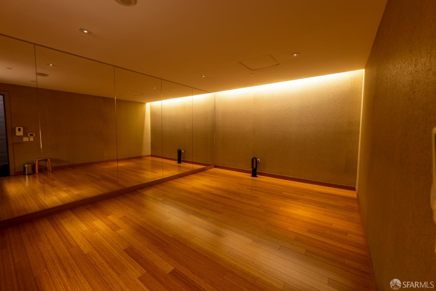 Detail Gallery Image 72 of 80 For 301 Mission St 56d,  San Francisco,  CA 94105 - 2 Beds | 3 Baths