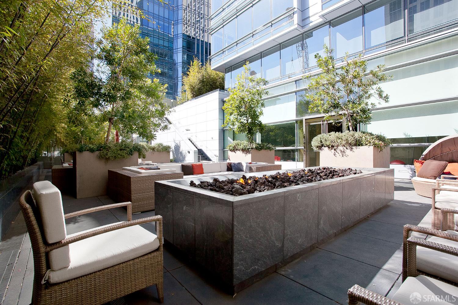 Detail Gallery Image 37 of 46 For 301 Mission St 10h,  San Francisco,  CA 94105 - 1 Beds | 1 Baths