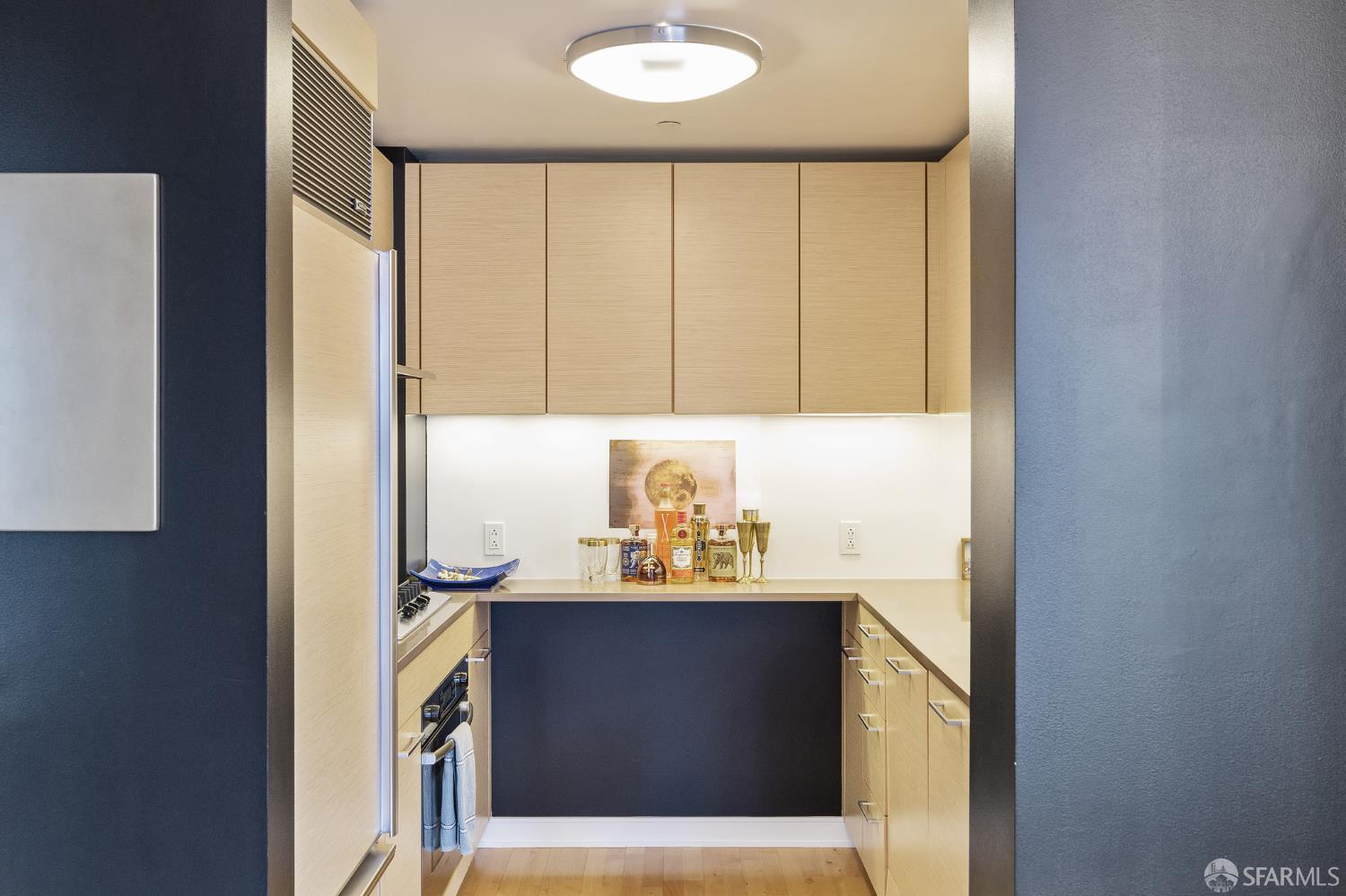 Detail Gallery Image 10 of 46 For 301 Mission St 10h,  San Francisco,  CA 94105 - 1 Beds | 1 Baths