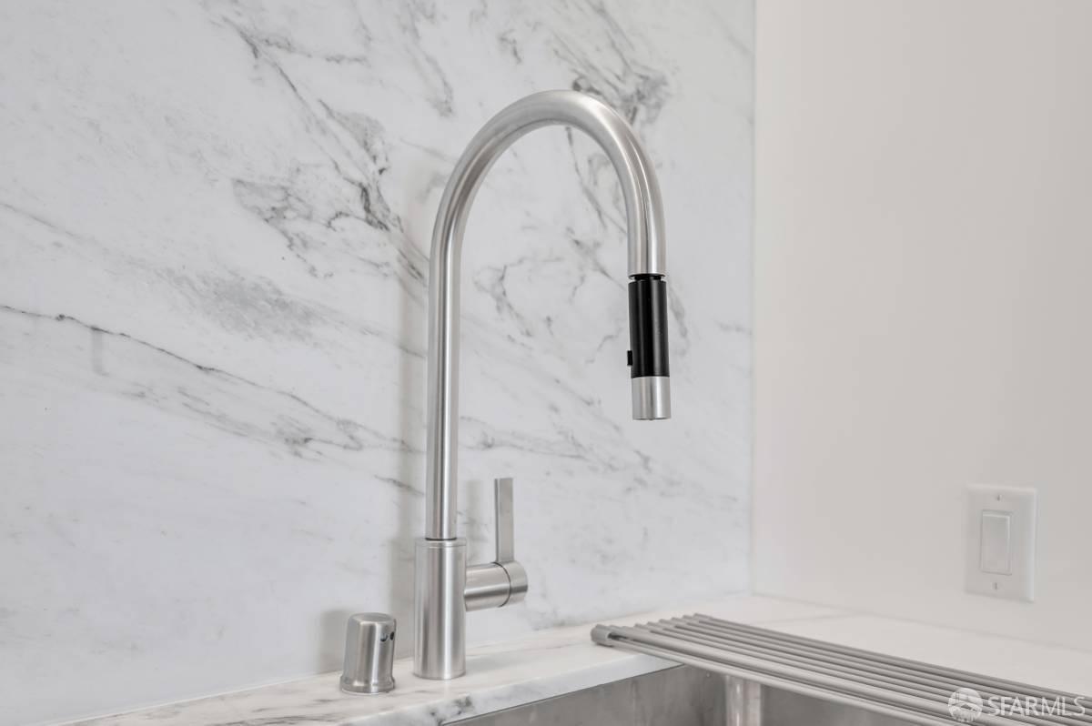 Detail Gallery Image 14 of 24 For 1 Steuart Ln #204,  San Francisco,  CA 94105 - 3 Beds | 2 Baths