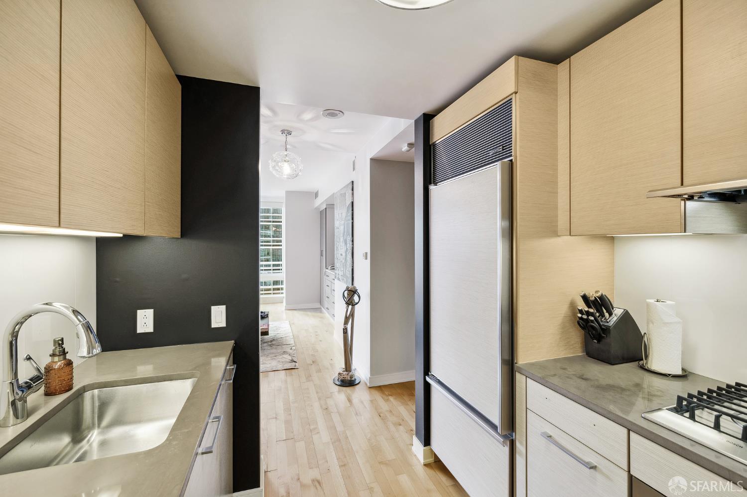 Detail Gallery Image 13 of 46 For 301 Mission St 10h,  San Francisco,  CA 94105 - 1 Beds | 1 Baths