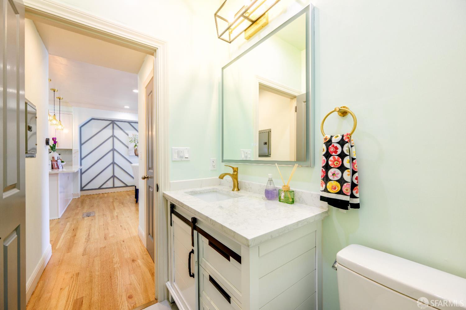 Detail Gallery Image 31 of 63 For 79 Karen Ct, San Francisco,  CA 94134 - 4 Beds | 3 Baths