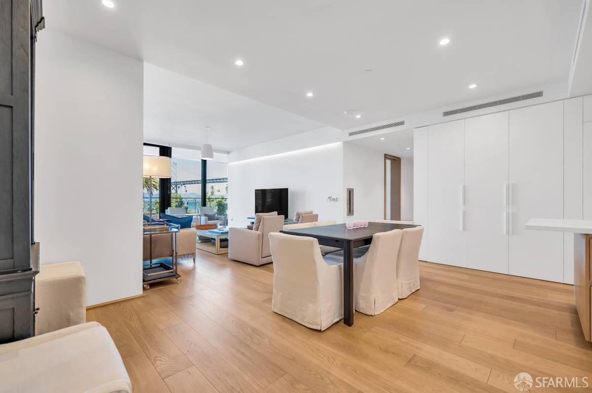 Detail Gallery Image 19 of 24 For 1 Steuart Ln #204,  San Francisco,  CA 94105 - 3 Beds | 2 Baths