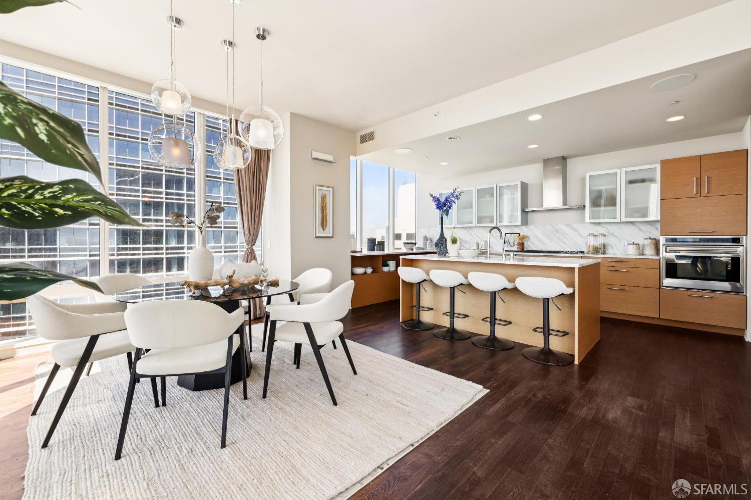 Detail Gallery Image 15 of 80 For 301 Mission St 56d,  San Francisco,  CA 94105 - 2 Beds | 3 Baths
