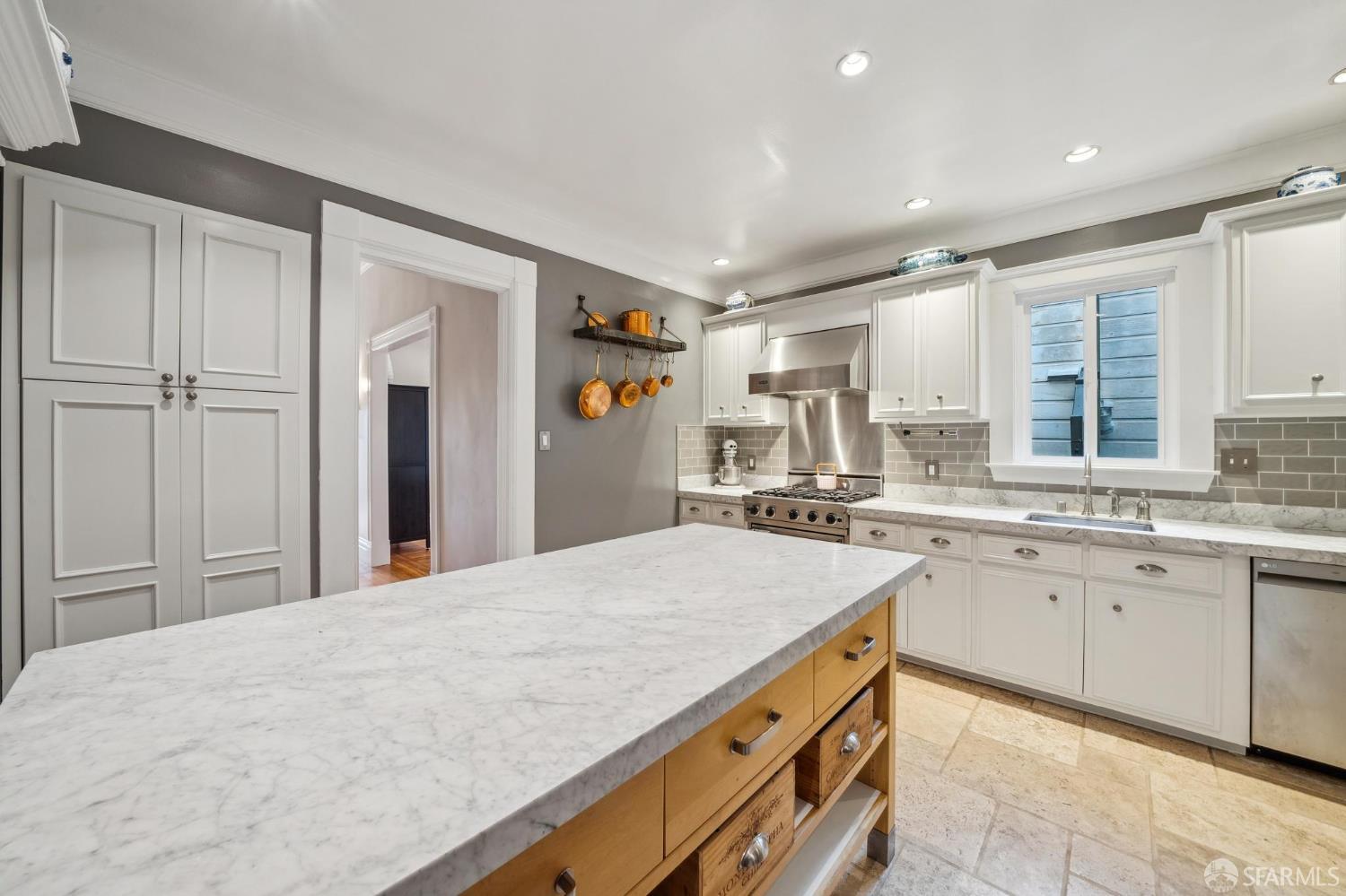 Detail Gallery Image 70 of 96 For 3836 Cesar Chavez St, San Francisco,  CA 94131 - – Beds | – Baths
