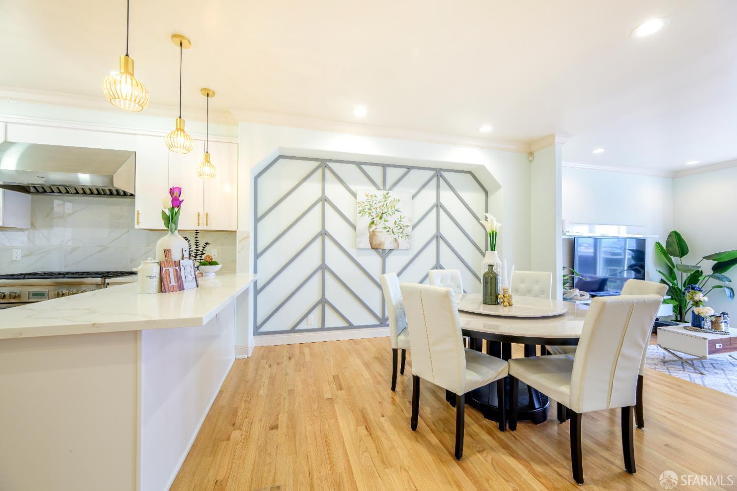 Detail Gallery Image 13 of 63 For 79 Karen Ct, San Francisco,  CA 94134 - 4 Beds | 3 Baths