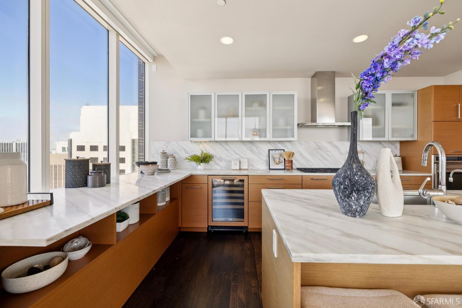 Detail Gallery Image 23 of 80 For 301 Mission St 56d,  San Francisco,  CA 94105 - 2 Beds | 3 Baths