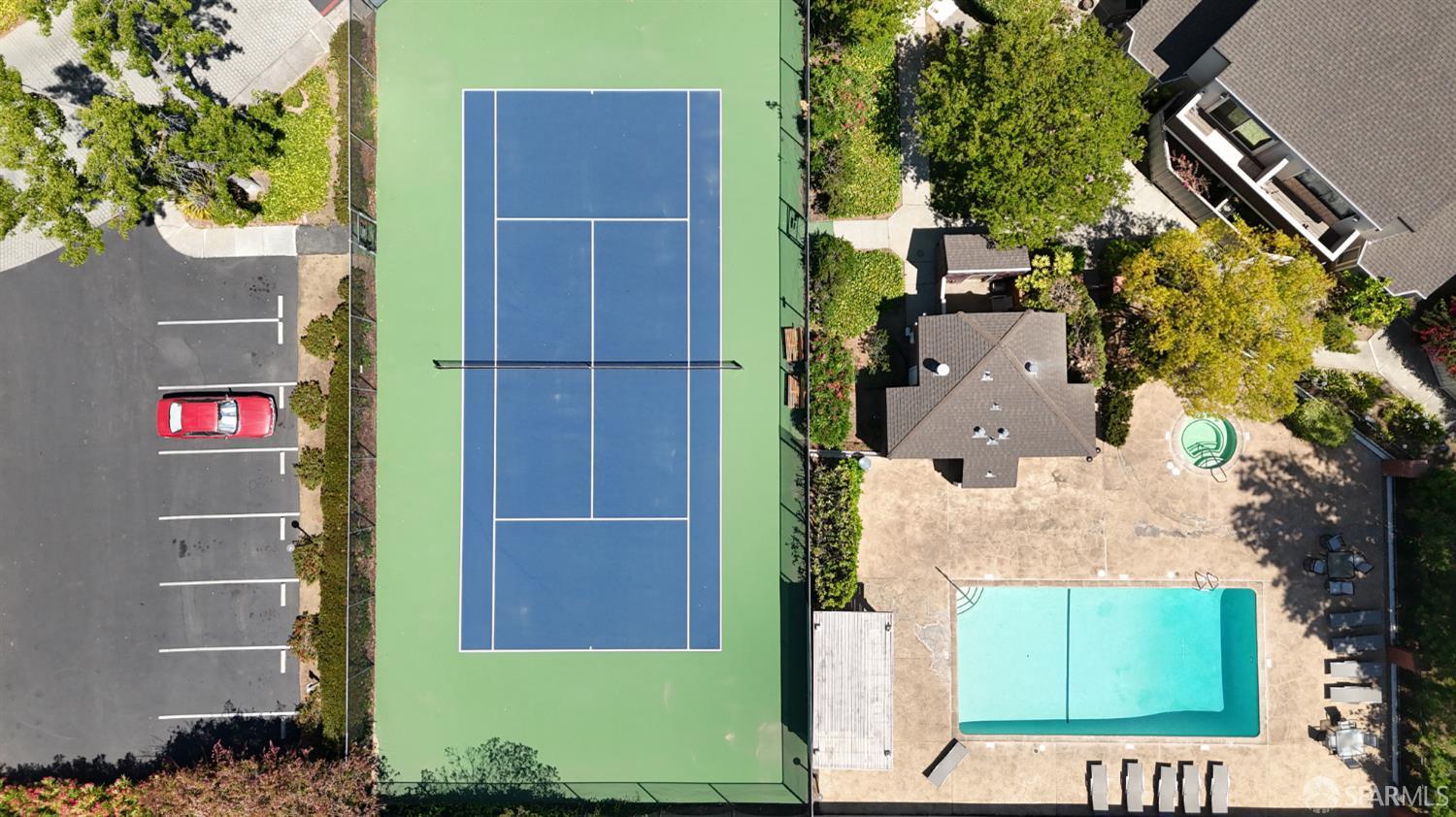 Detail Gallery Image 46 of 46 For 1945 Las Encinas Ct, Los Gatos,  CA 95032 - 3 Beds | 2/1 Baths