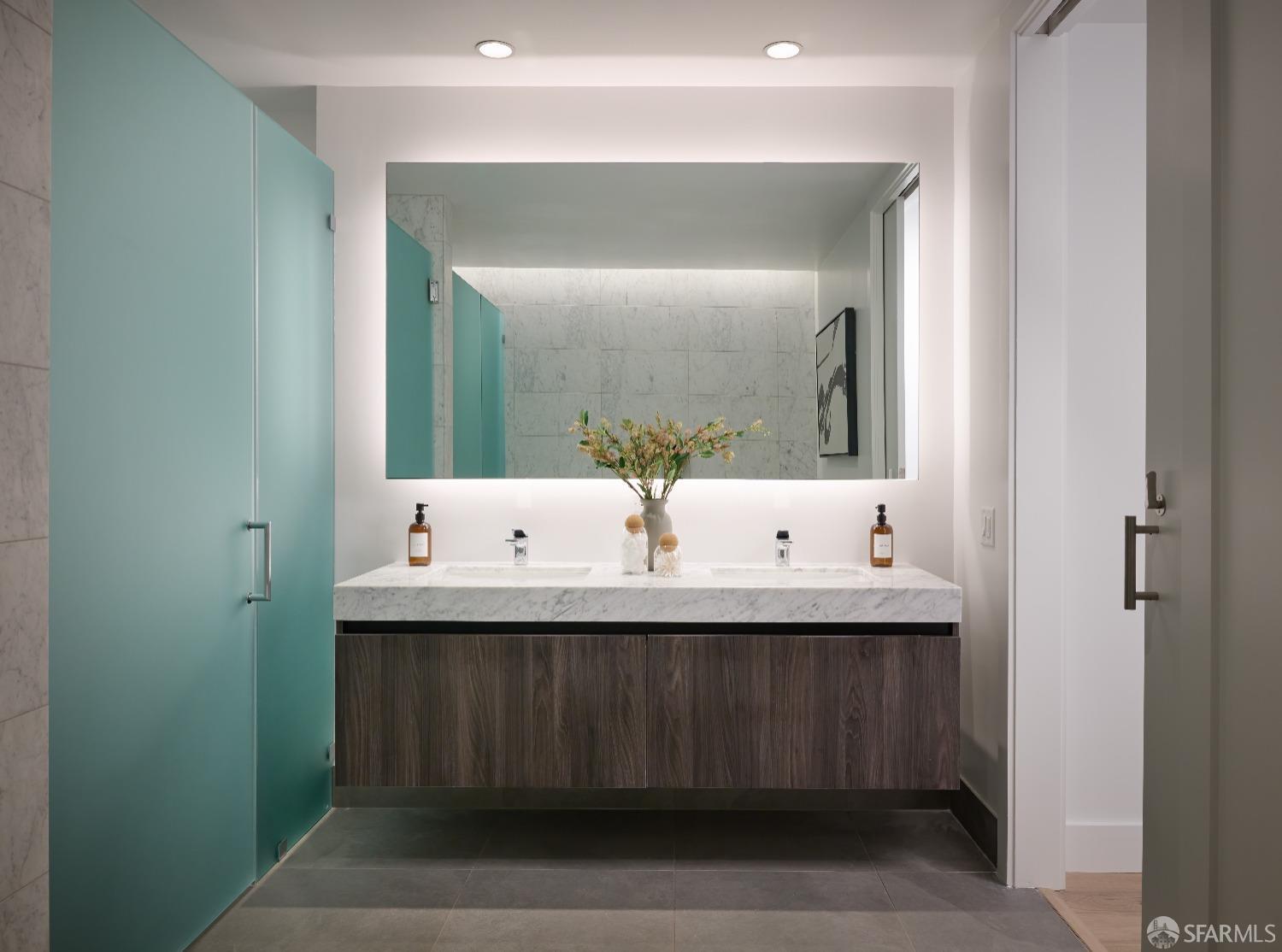 Detail Gallery Image 13 of 54 For 1 Bristol Ct #116,  San Francisco,  CA 94130 - 2 Beds | 2/1 Baths