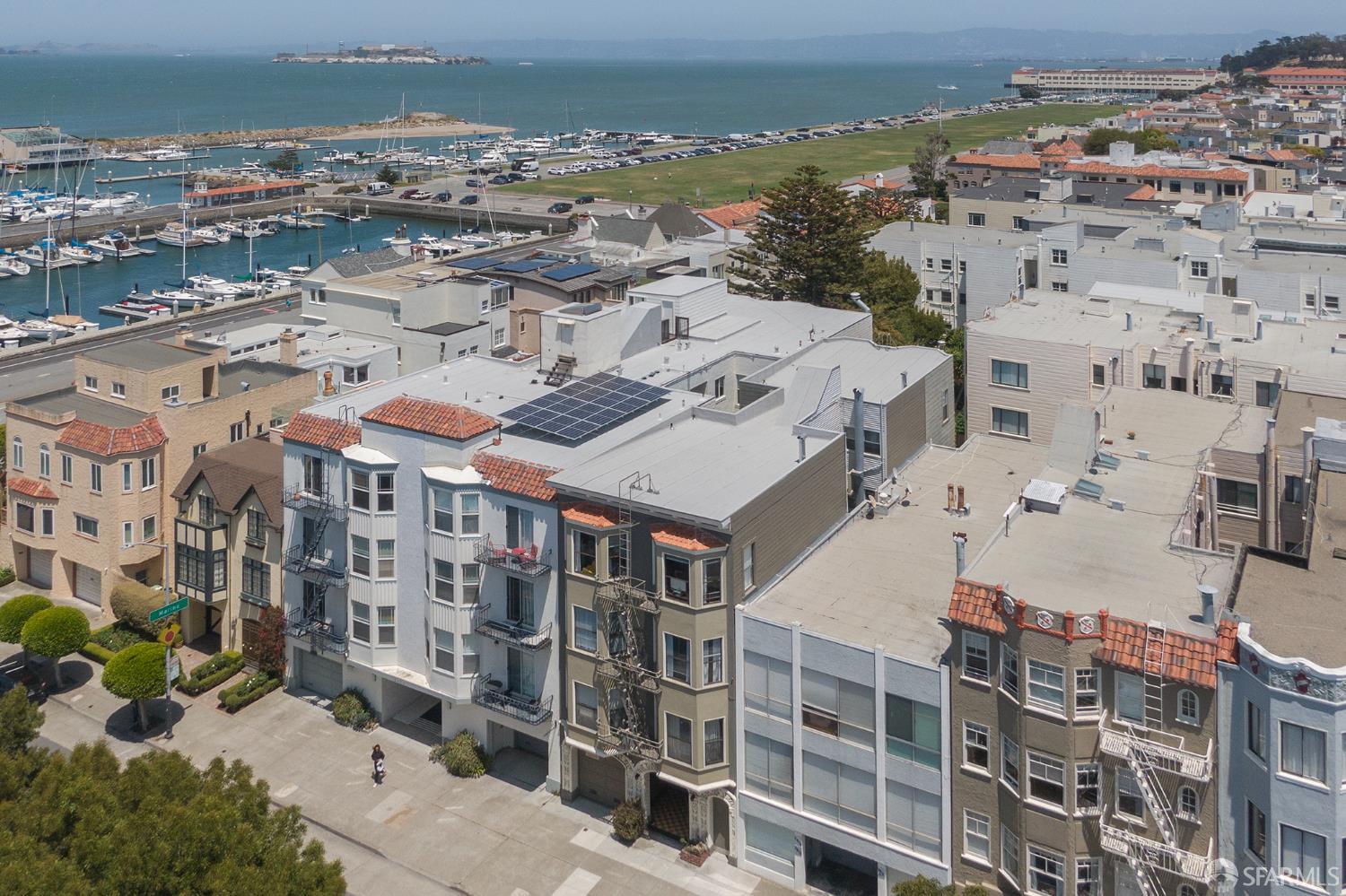 Detail Gallery Image 3 of 29 For 3820 Divisadero St, San Francisco,  CA 94123 - – Beds | – Baths