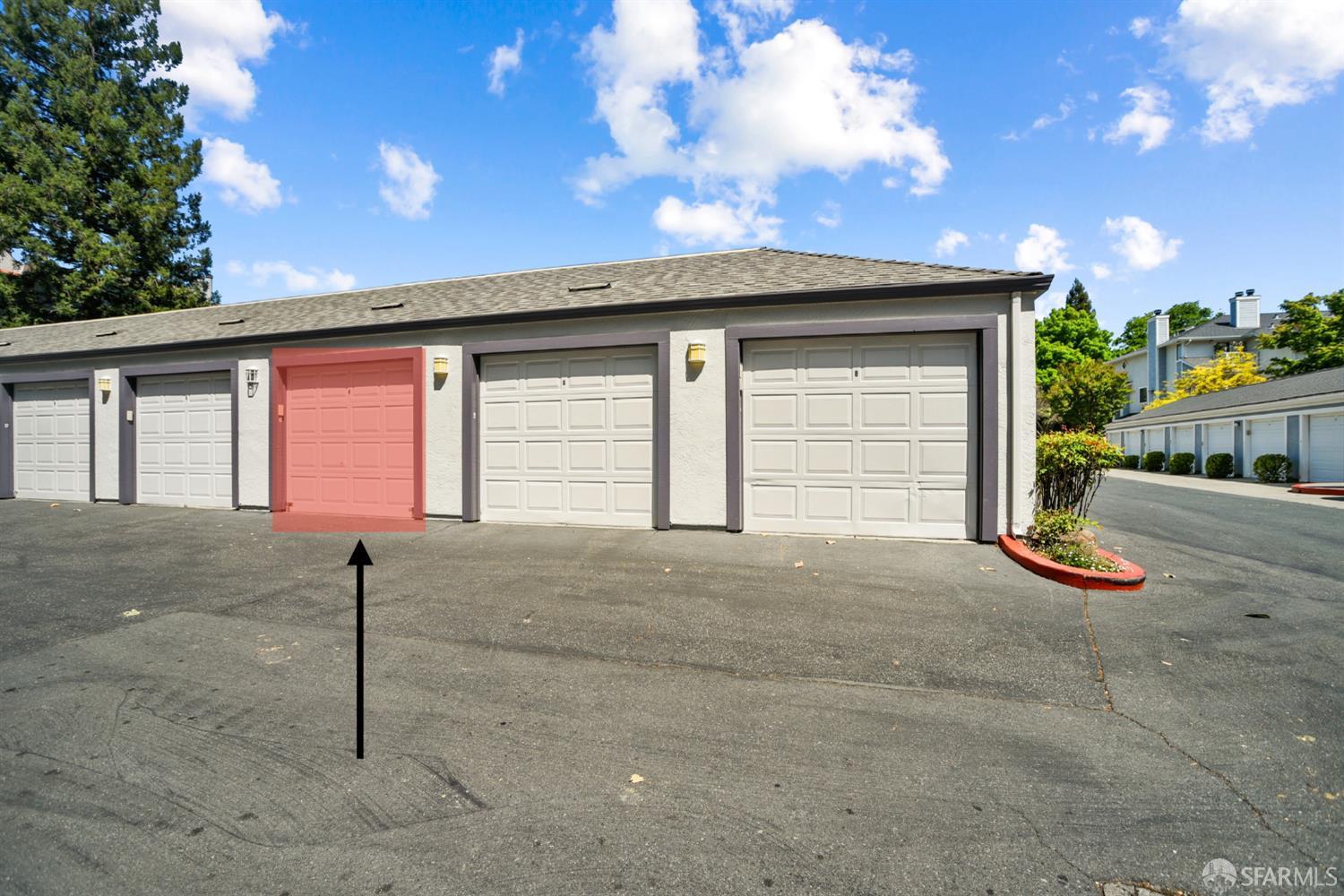 Detail Gallery Image 13 of 17 For 1310 Walden Rd #15,  Walnut Creek,  CA 94597 - 2 Beds | 2 Baths