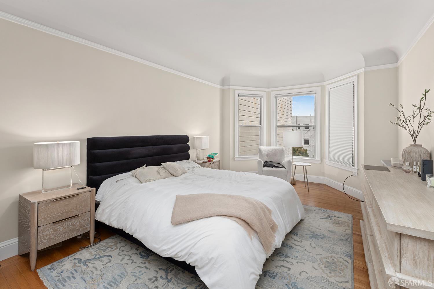 Detail Gallery Image 10 of 29 For 3820 Divisadero St, San Francisco,  CA 94123 - – Beds | – Baths