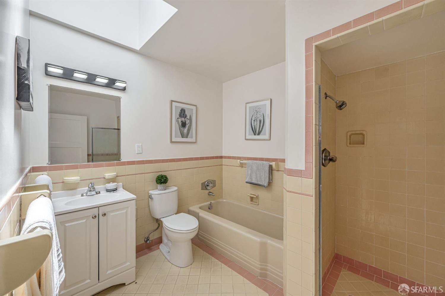 Detail Gallery Image 26 of 42 For 1601 34th Ave, San Francisco,  CA 94122 - 3 Beds | 2 Baths