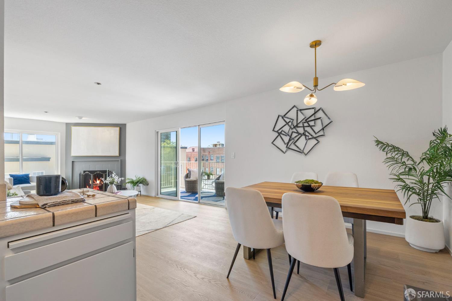 Detail Gallery Image 25 of 52 For 389 Belmont St #306,  Oakland,  CA 94610 - 2 Beds | 1 Baths
