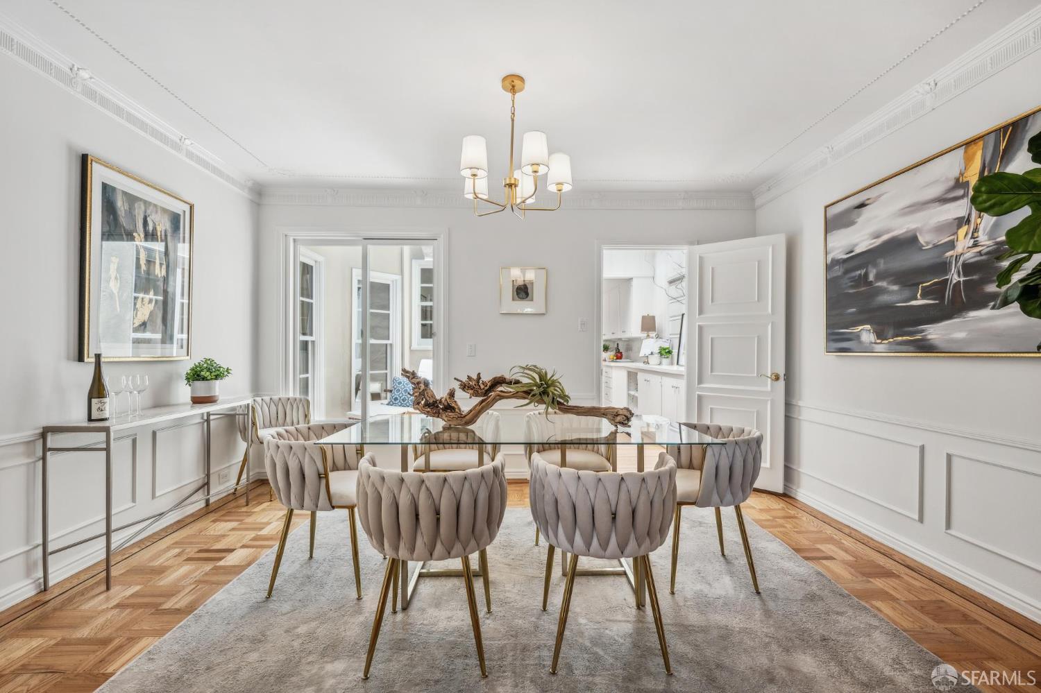 Detail Gallery Image 11 of 66 For 25 Roselyn Ter, San Francisco,  CA 94118 - 3 Beds | 2 Baths