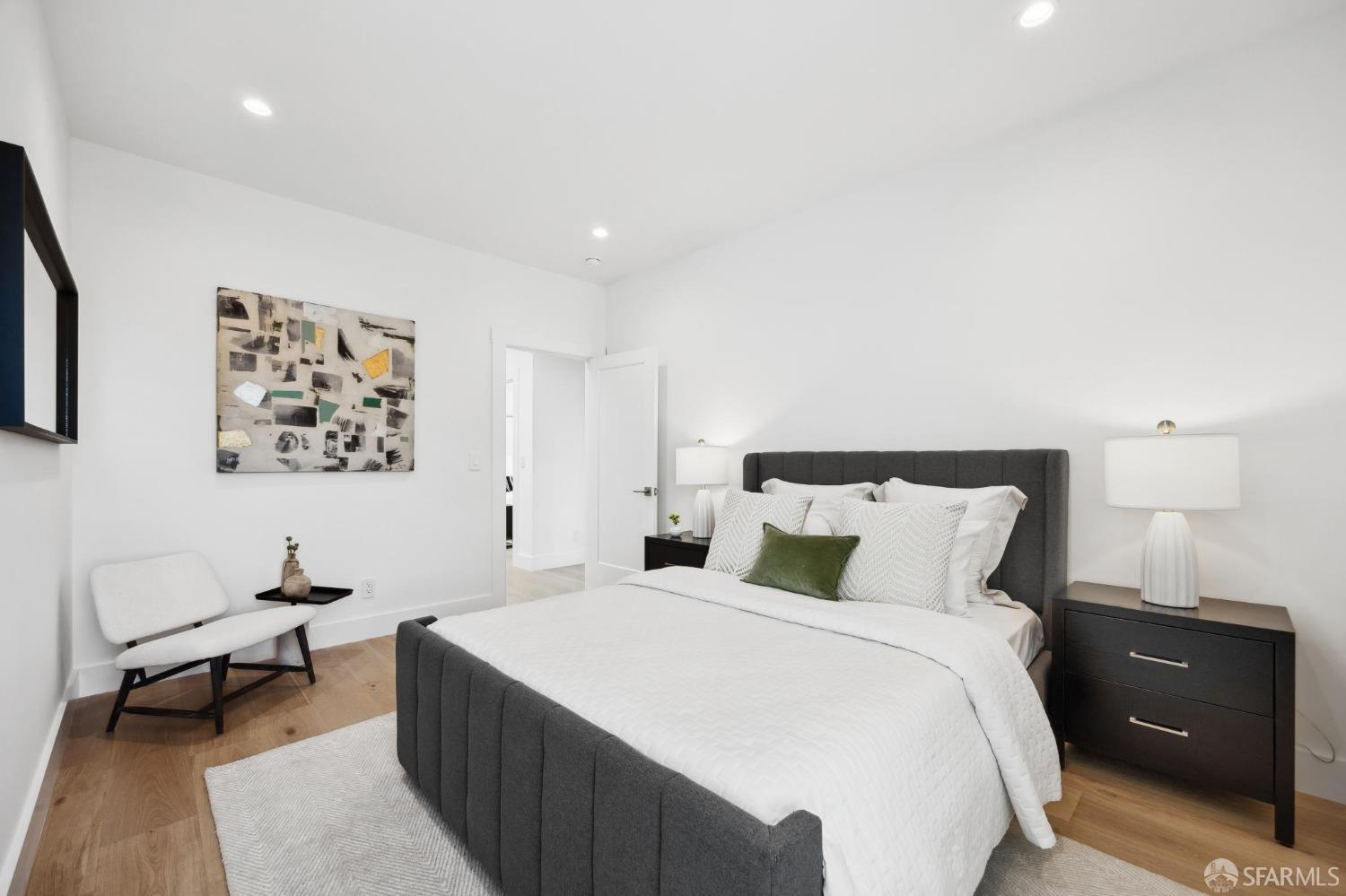 Detail Gallery Image 55 of 96 For 2418 21st Ave, San Francisco,  CA 94116 - 5 Beds | 3/1 Baths